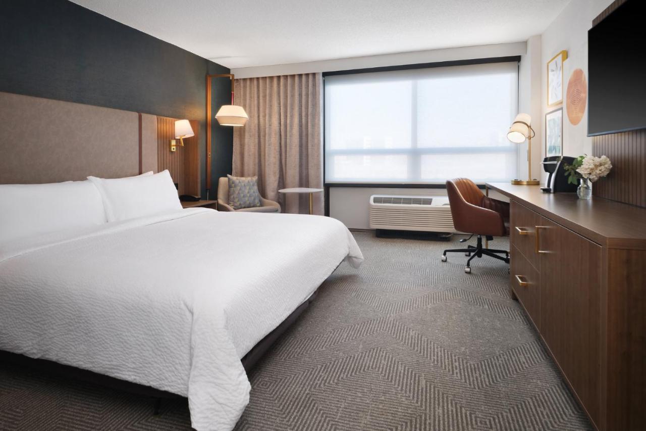 Holiday Inn Chicago O'Hare - Rosemont By Ihg Exterior photo